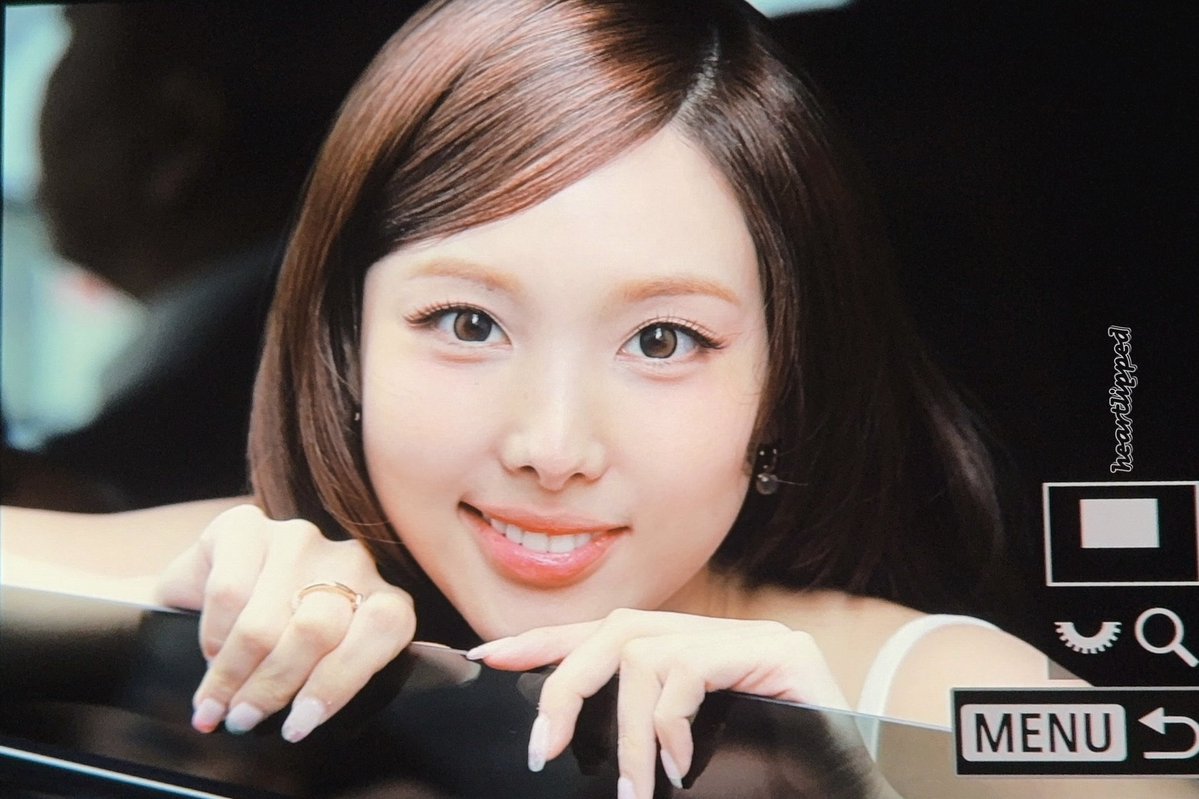 하트립 tweet media