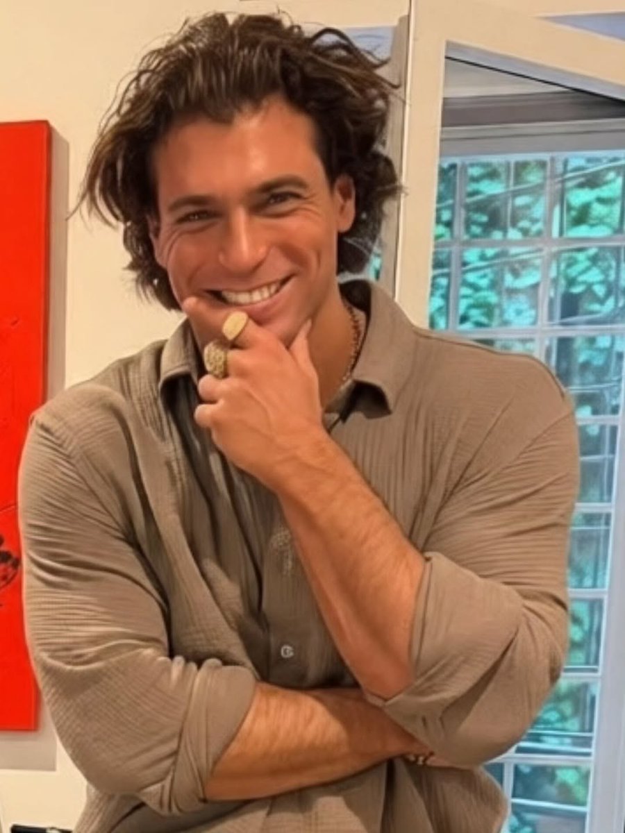 E con un sorriso  cosi sarà  senz altro  un bellissimo  giovedì!
Buongiorno  mondo!!!