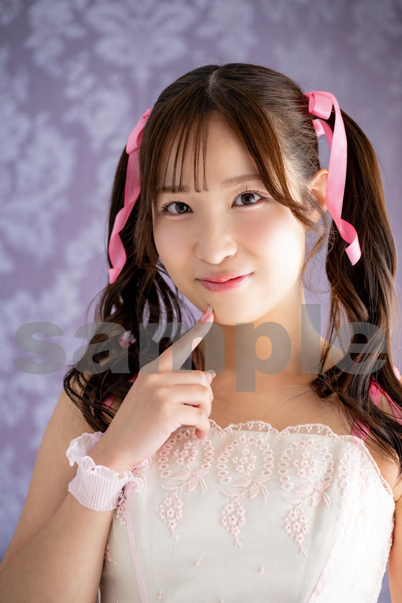 gotphotobook's tweet photo. 6/11開催、#栄川乃亜 ラスト写真集『またね。』オンラインイベント参加権付がFANZA通販で予約受付中（5/31締切）！

1冊：サイン入り
3冊：宛名入り＋チェキ＋生写真
5冊：上記＋限定アクスタ付！

最後の勇姿を目に焼き付けましょう。予約はお早めに！
https://t.co/T1qBXXFZPu
@Noa_Eikawa https://t.co/ojZOJ3gtrZ