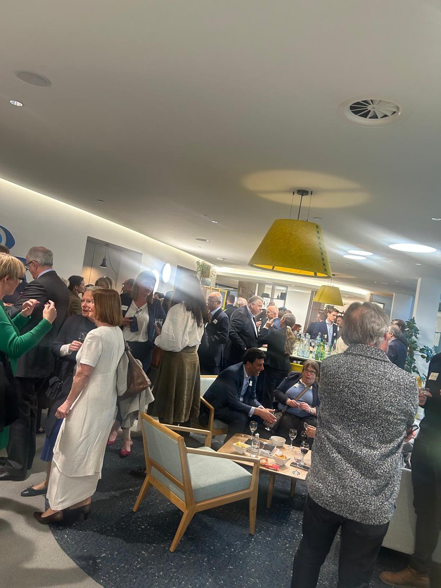civil_mediation's tweet image. A warm thank you to everyone who joined us at the CMC Spring Social on Tuesday, and to @cedrsays for their generous hospitality. It was a pleasure to connect in person with colleagues from across the profession. #mediation #networking #community