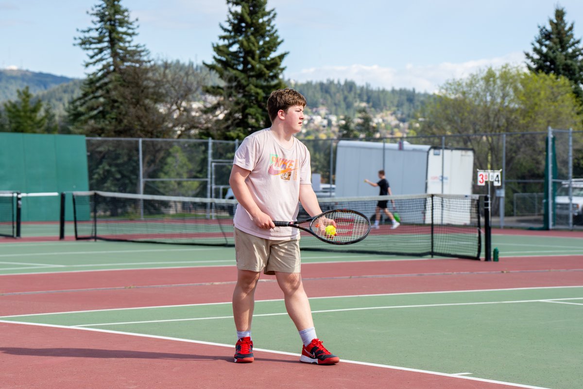 saxonsathletics's tweet image. A few 📸 from Saxon Boys' 🎾 and their match vs LC on 4/29 at Ferris

#spokane #tennis #gosaxons⚔️