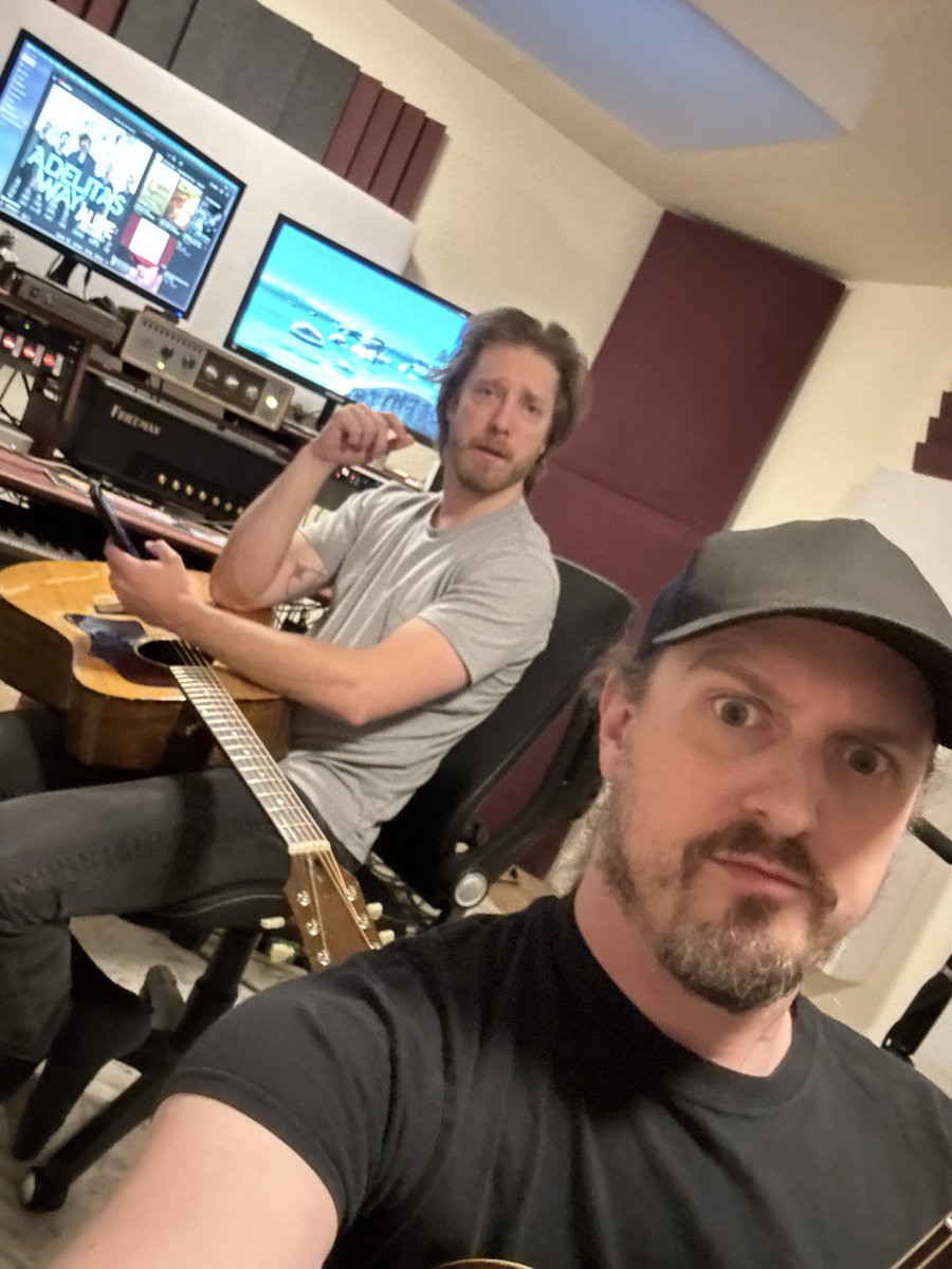 MrBombasstic's tweet photo. Acoustic Tour and some headline shows are right around the corner! https://t.co/Oqm3MuFmx7