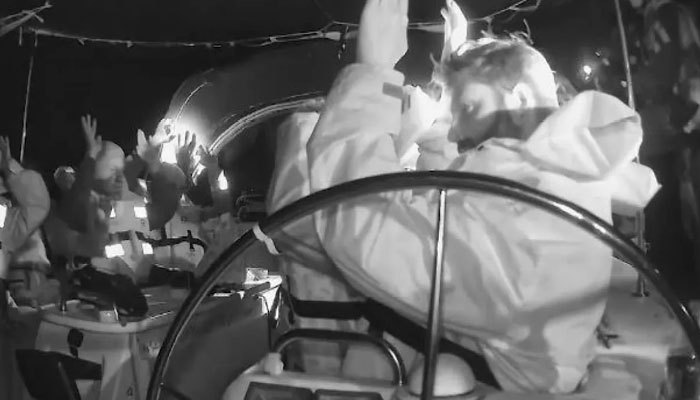 inppakistan's tweet image. اسرائیلی بحریہ نے غزہ کیلئے امداد لے جانے والے صمود فلوٹیلا کو روک لیا

#Solana #OPEC #Tennessee
#IsraelIsAGlobalPeaceThreat 
#Israel_violates_Ceasefire 
#Samood #GazaGenocide‌