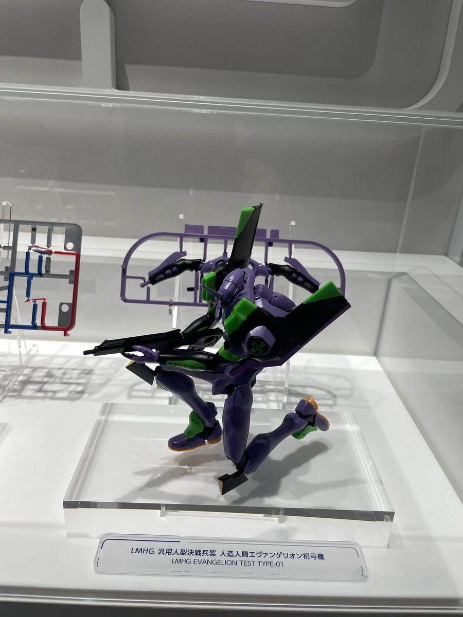rasscot's tweet photo. ガンプラの工場見学させていただきました☺️✨ https://t.co/xt69WspL0b