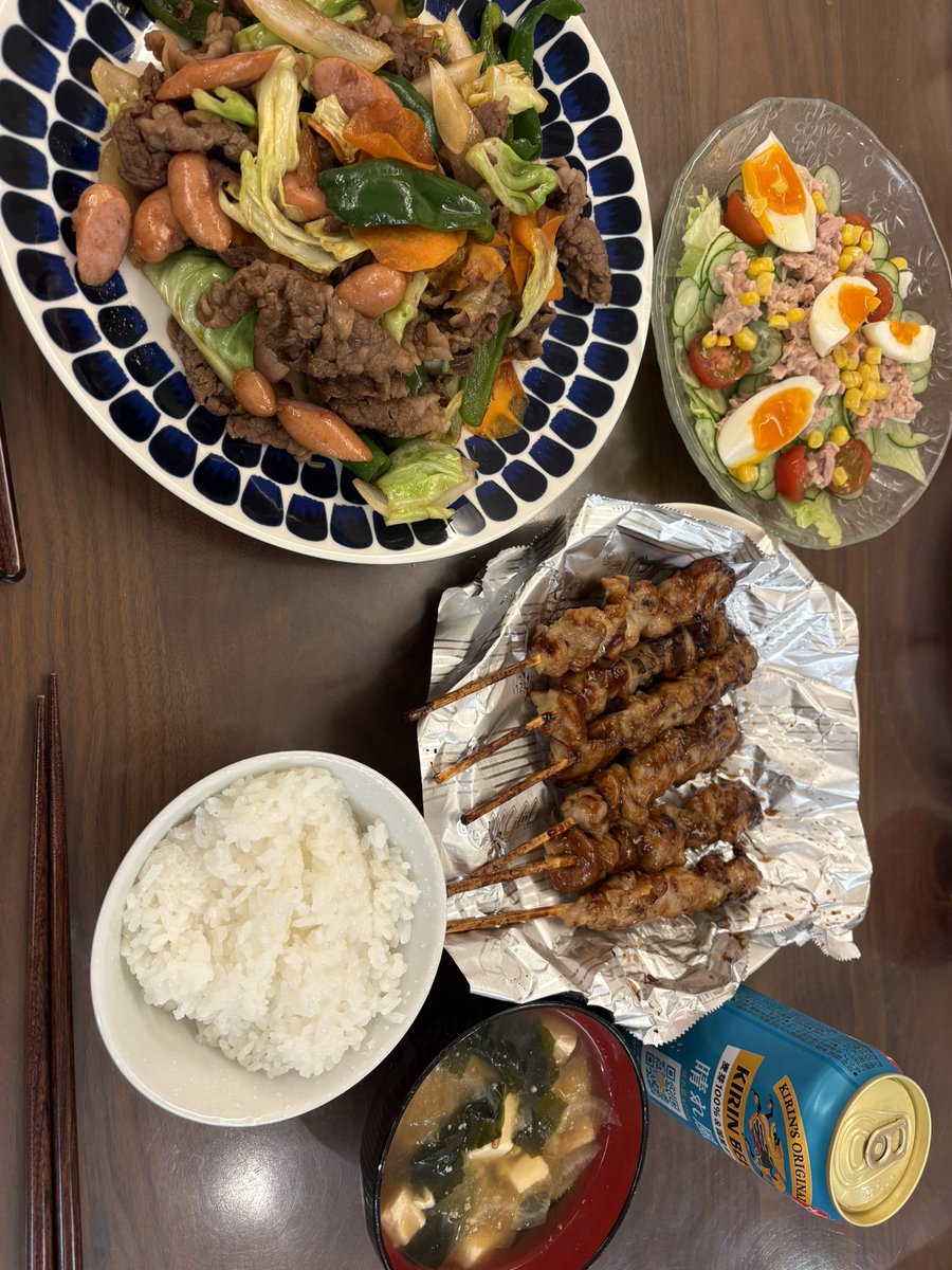 11yu11yu11yu11's tweet image. 昨日は涼しかったのでお庭の手入れ😍
自宅が好きすぎてやばい✨夕飯も作って久しぶりの主夫活😎
毎日コツコツと寝る前にコナン読んできて
最新作の映画観る準備は整った（今更）✨
休日あるとドラマが溜まる💦

#ポケモンGO
#家族時間
#gift
#名探偵コナン
#マイホーム