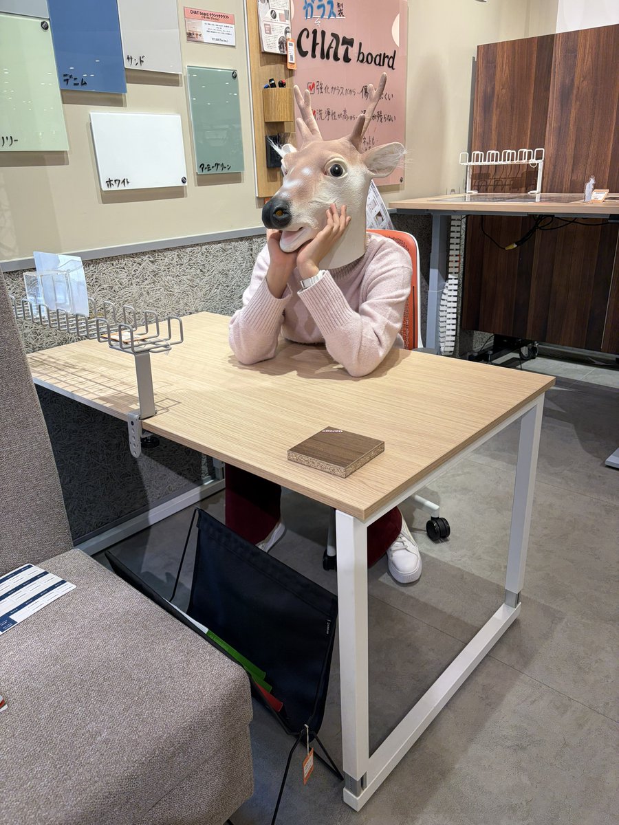 【ヤ取終了8/25】≪yt1465ジ≫ アウトレット家具 ハイシートベンチ 試作サンプル ① PLUS/プラス/LS-EM15CS/待合椅子/ロビーチェア/オフィス/店舗/ダイニング/宮城県仙台市 60428-10 オフィス家具通販の【オフィスコム】