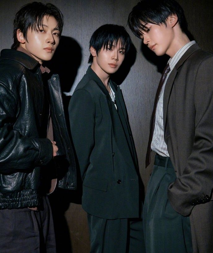 GBray99596's tweet photo. #ZEROBASEONE新專Ascend #ZEROBASEONE @ZB1_cn 
ZEROBASEONE超話發佈回歸概念照，組合將於5月18日攜第六張迷你專輯《Ascend-》回歸。 https://t.co/ArrhrMAb1M