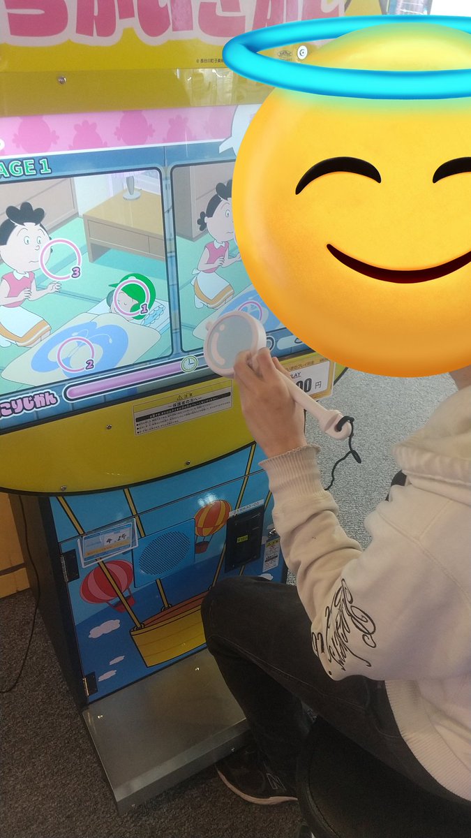 シコキン tweet media
