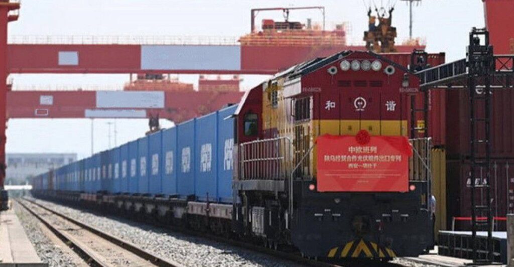 viputrans's tweet image. VIPU's Direct Rail Freight to Uzbekistan delivers: 
✅ Direct routes to Chukursay &amp;amp; Sergeli stations 
✅ FCL, LCL &amp;amp; Project Cargo (OOG) 
✅ Seamless Khorgos/Alashankou transshipment

#Logistics #Uzbekistan #RailFreight #Tashkent #FreightForwarder #SupplyChain