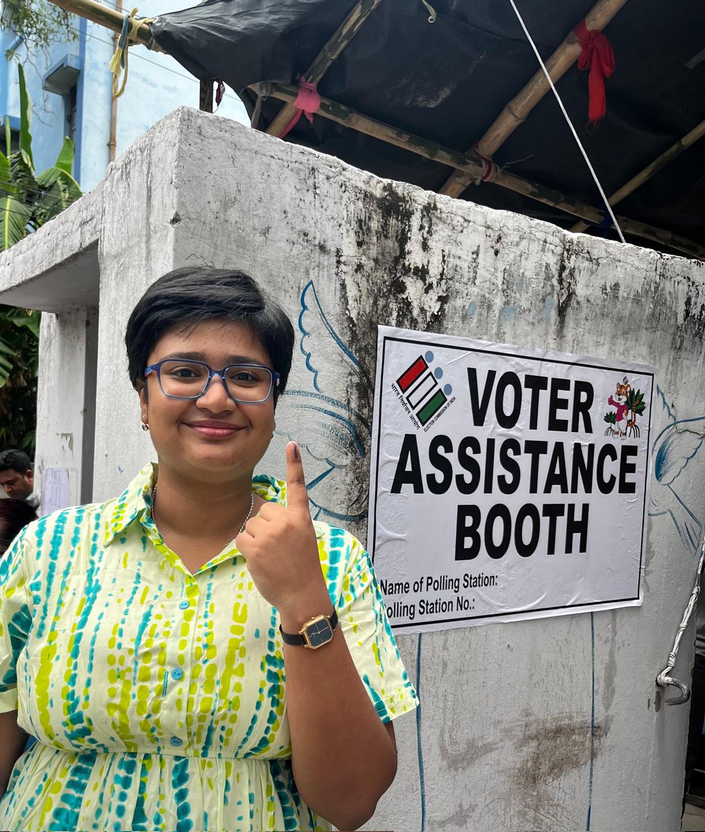 18Magicalsri's tweet photo. मतदान ☝🏼🗳️ 
.
.
.
#vote2026🗳✅️ #statelegislativeassemblyelection
#celebratingdemocracy 
#inkedup #29April2026 https://t.co/Z49BjWjTns