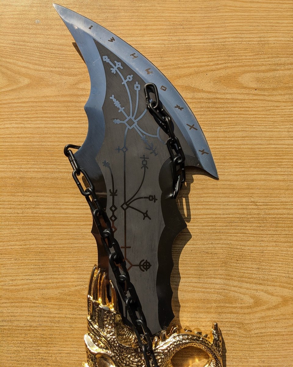SwordsKingdom's tweet image. Golden Blades of Chaos shine with mythic power, perfect for collectors, cosplay, and gamers seeking legendary God of War style.

👉swordskingdom.com/god-of-war-bla…

#GodOfWar #BladesOfChaos #Kratos #GamingCollectibles