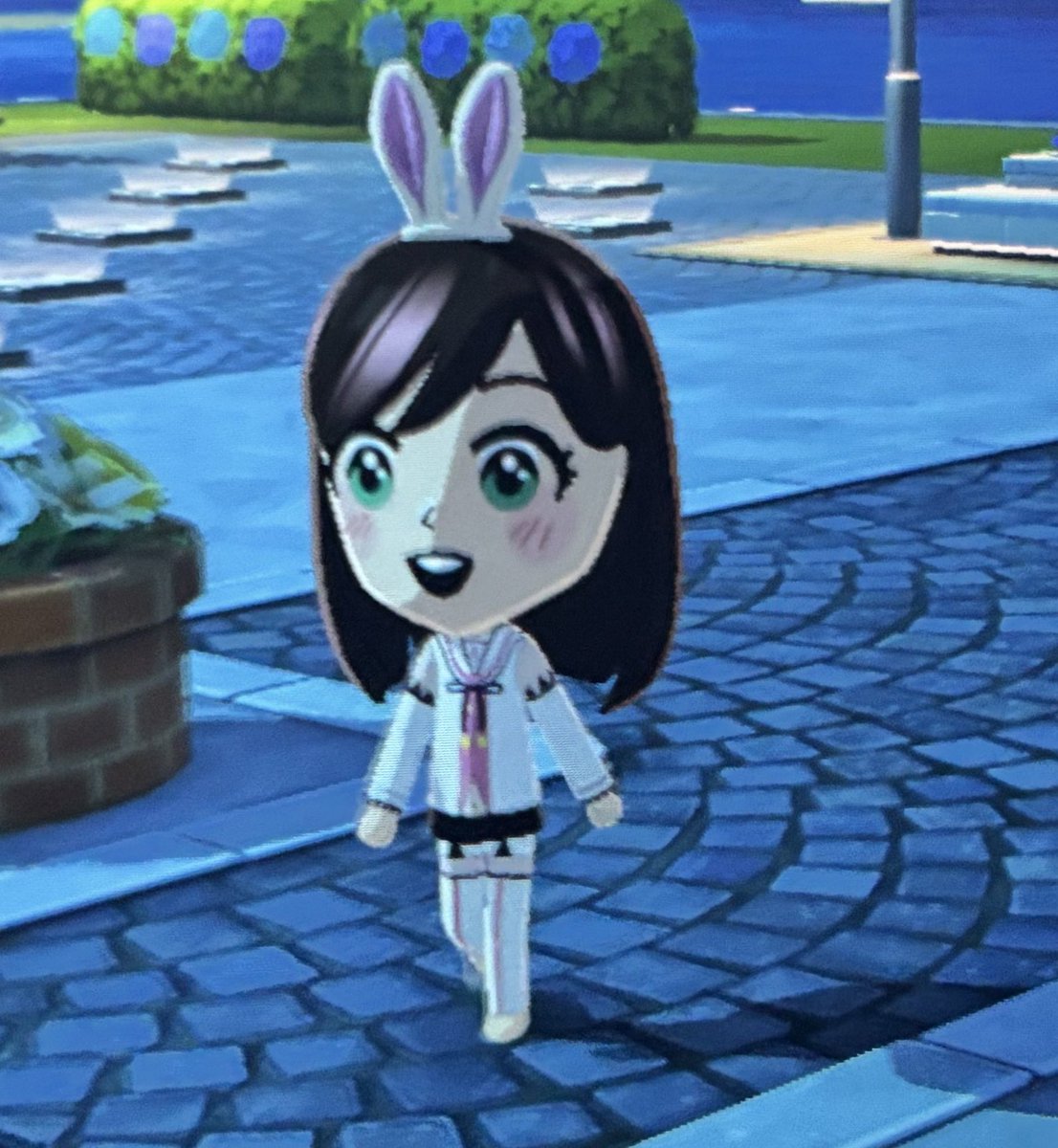 16seg's tweet photo. トモコレでアイちゃん作ってるけどカチューシャと靴もクリエイト出来るようになって欲しい〜〜〜 https://t.co/kki6gOmE2i