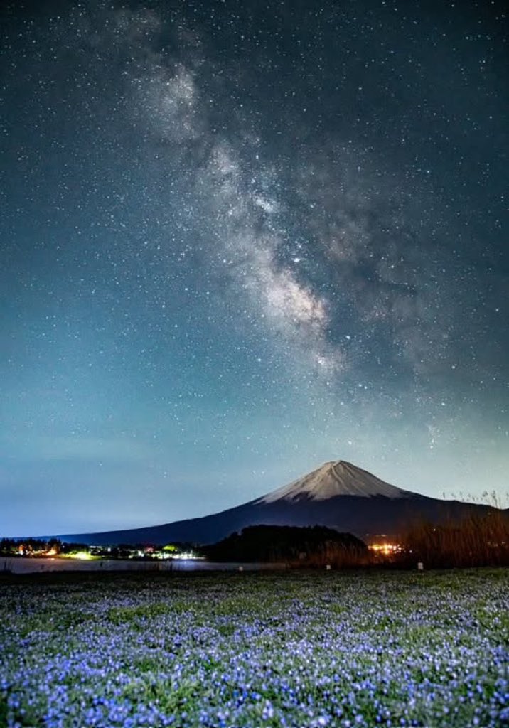 Space HD tweet media