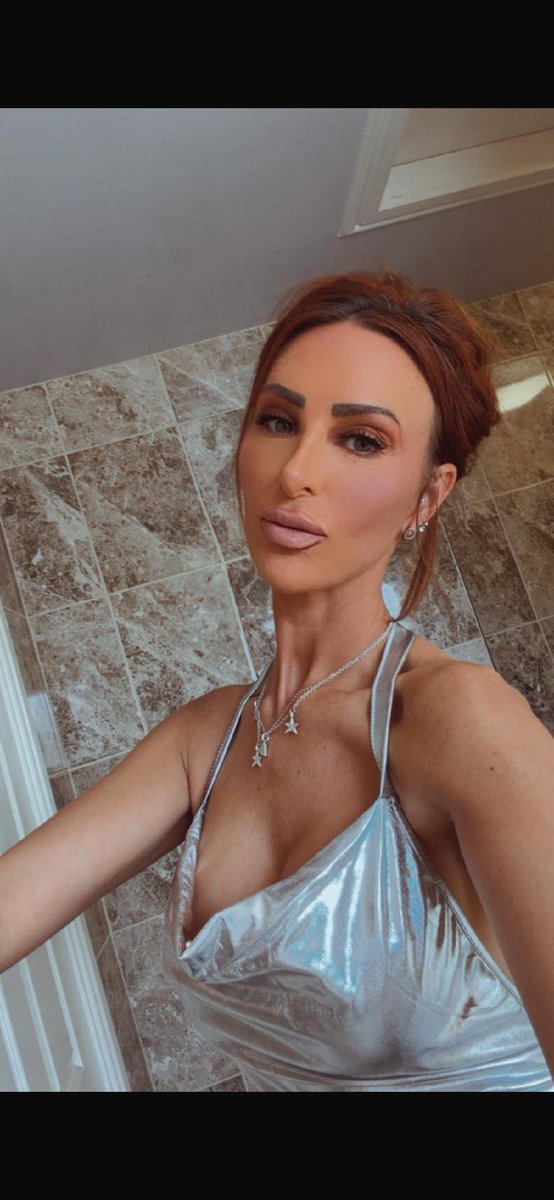 Lilymay218968's tweet photo. Another day, another holiday to pay for… #workworkwork
#Grimsby #Scunthorpe #Louth #Lincoln
#phonewank #meet4fun #MeetAndGreet #onlyfansgirl
https://t.co/JSu0Jad2XJ https://t.co/HLjls6Za9k