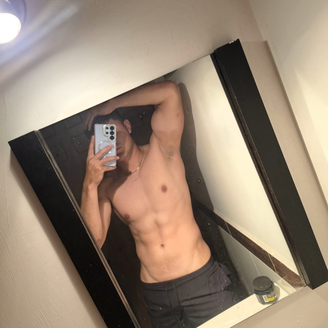 CarlosAren94547's tweet photo. Maldito calor horrible🔥 https://t.co/BZL8S6SBL9
