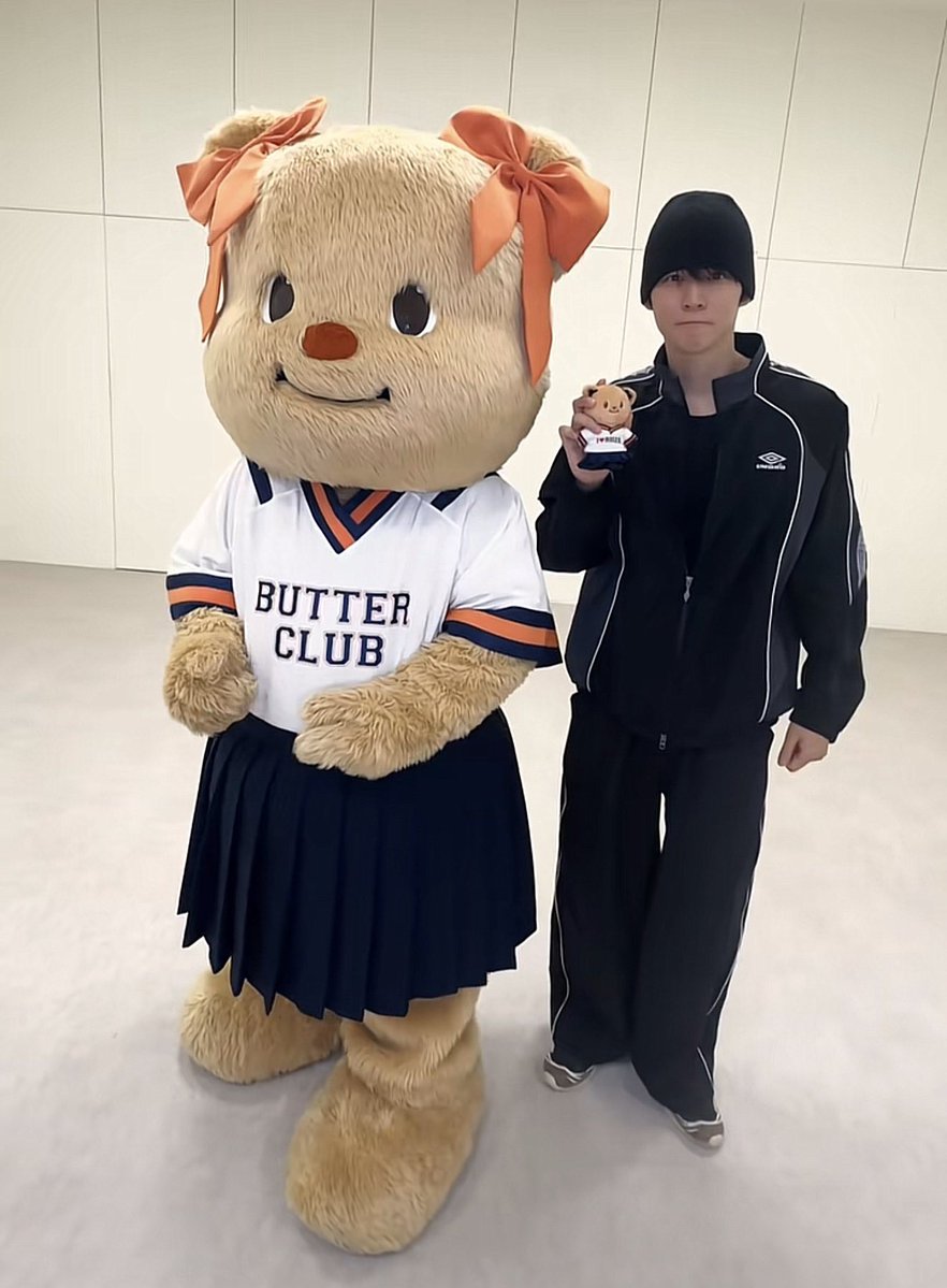 arrietty tweet media