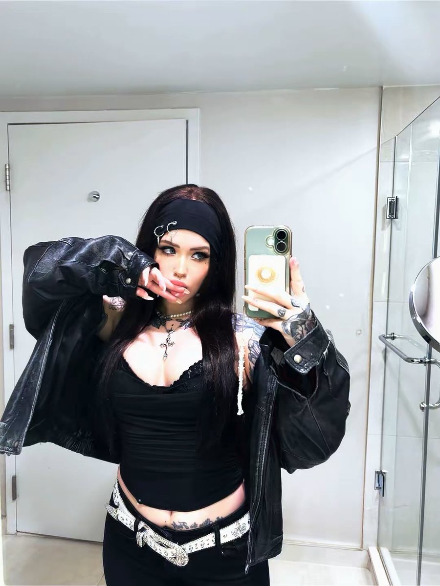 Katherine ʕ•ᴥ•ʔ tweet media