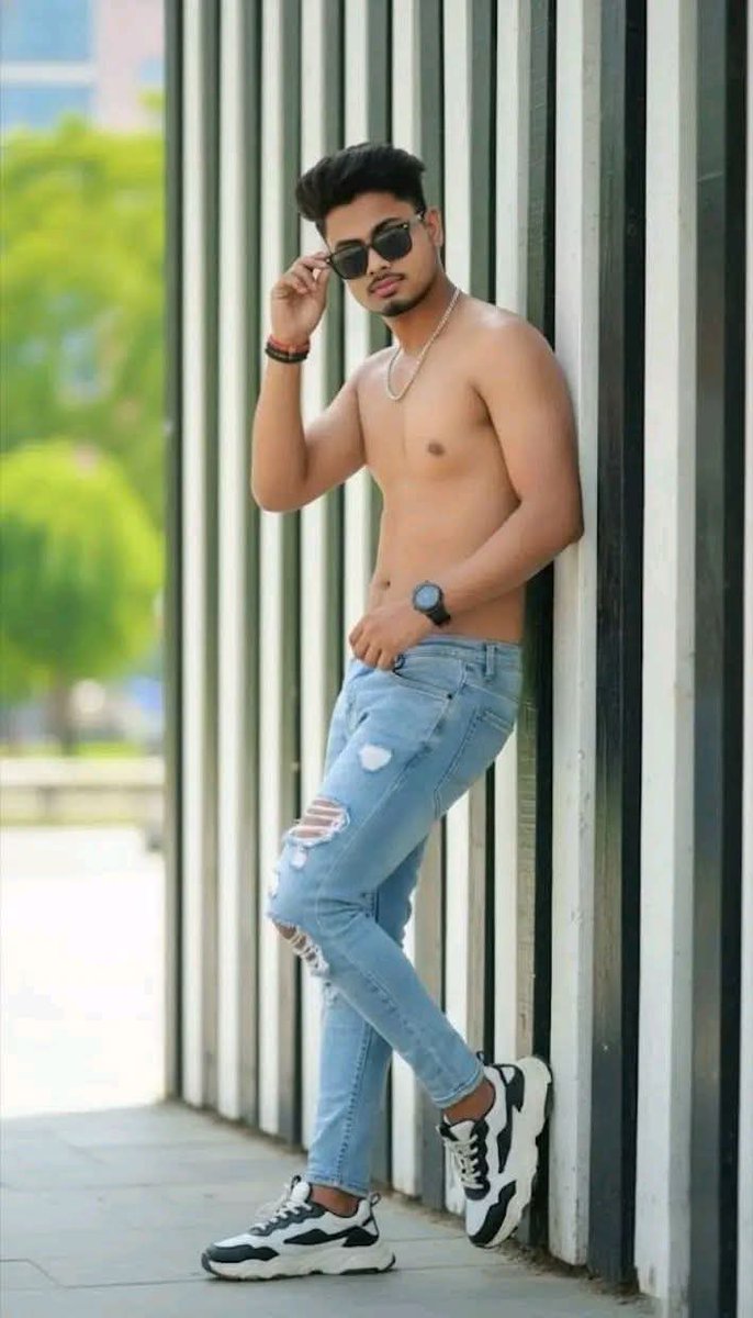 মন নিবা নাকি ললিপপ নিবা 😇🤭😌 tweet media