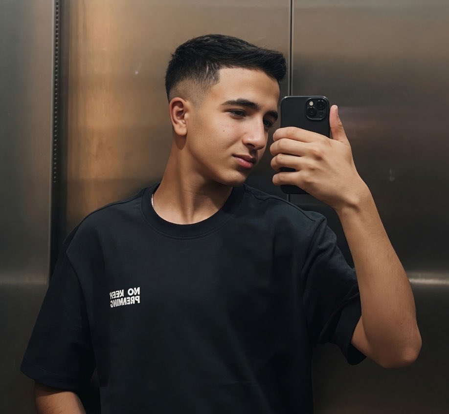 𝓙𝓲𝓶𝓶𝔂 𝓙 tweet media