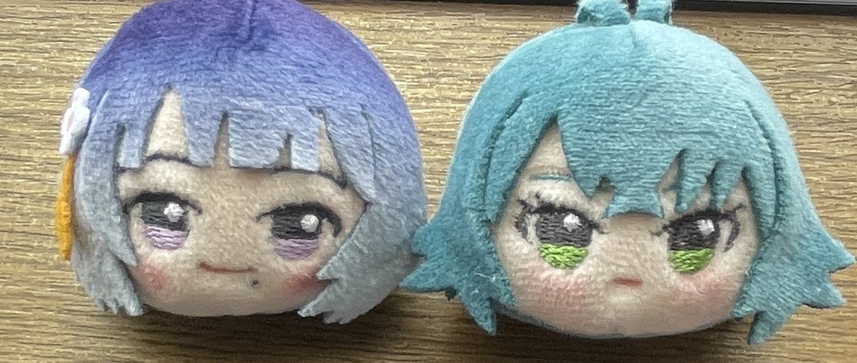 えまい tweet media