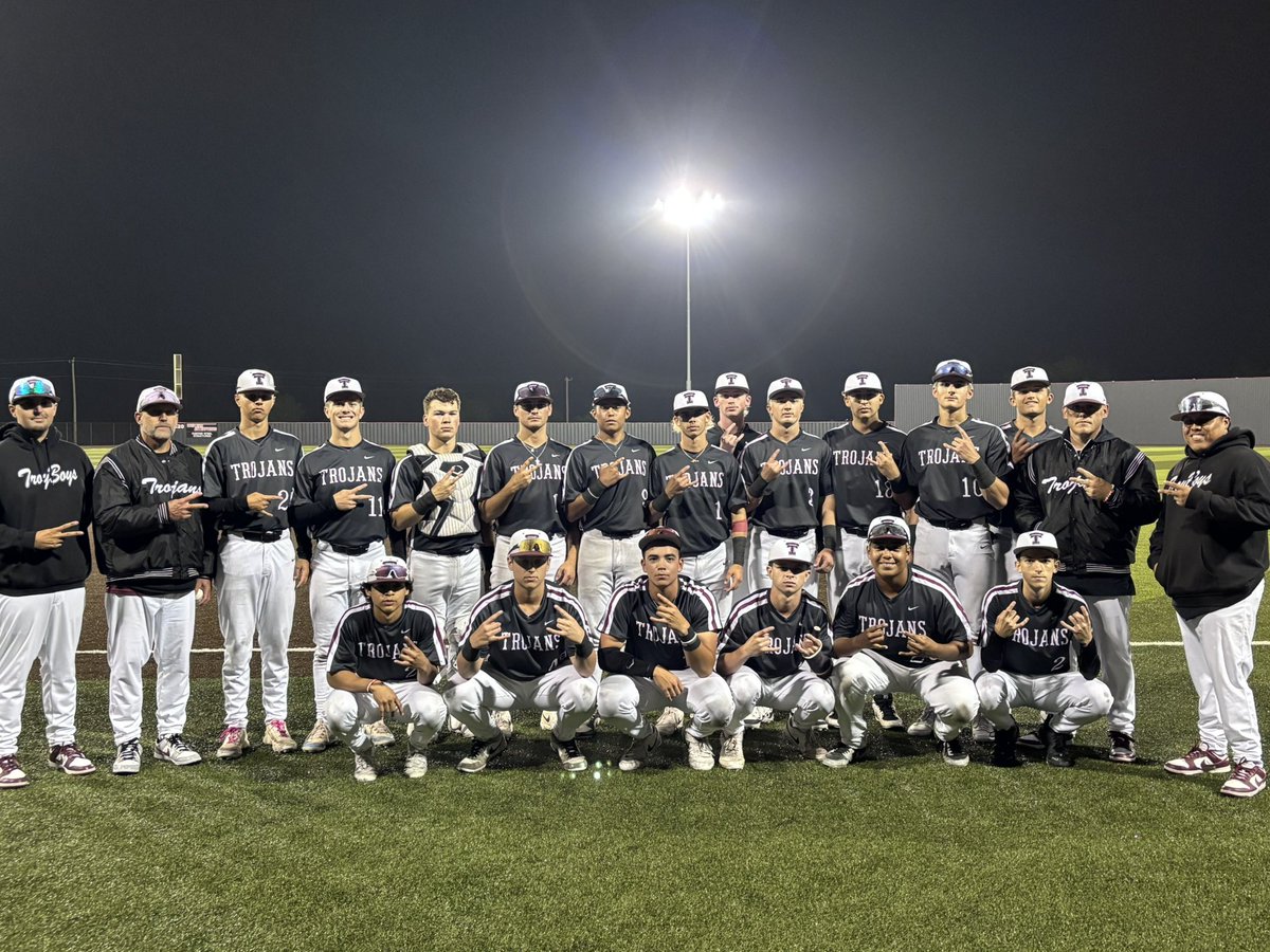 Trojan_BSBL's tweet photo. Bi-District Champions!!!
Trojans sweep round 1 vs Palmer. 
Game 1: 9-0
Game 2: 5-0

#TrojanBaseball https://t.co/ZhEXFrV0Ex