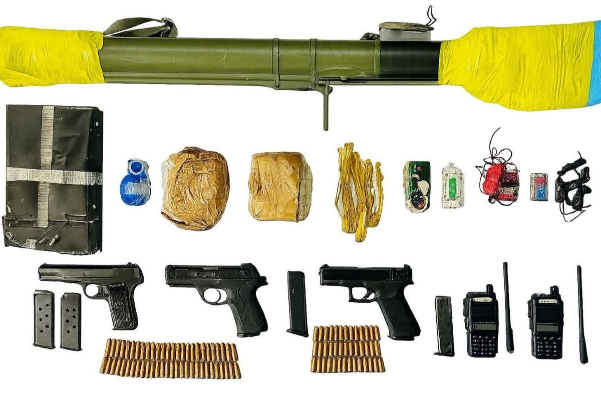 MeghUpdates's tweet photo. After the Patiala railway track blast, a major terror module has been busted in Tarn Taran.

Explosives & weapons recovered include RDX, an RPG, IEDs, detonators, grenades & multiple high-end pistols.

Police say the module had links abroad and possible connections to earlier attack attempts.