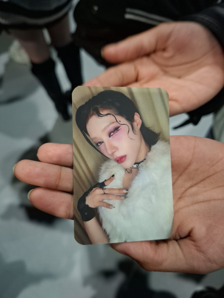 ciel is seeing xlov !! tweet media