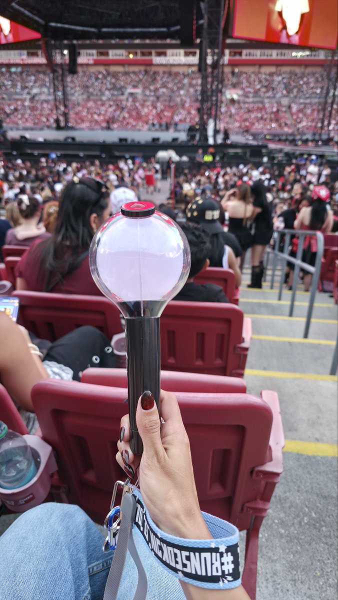 Yoong⟬⟭na⊙⊝⊜🎀🐱⁷ tweet media