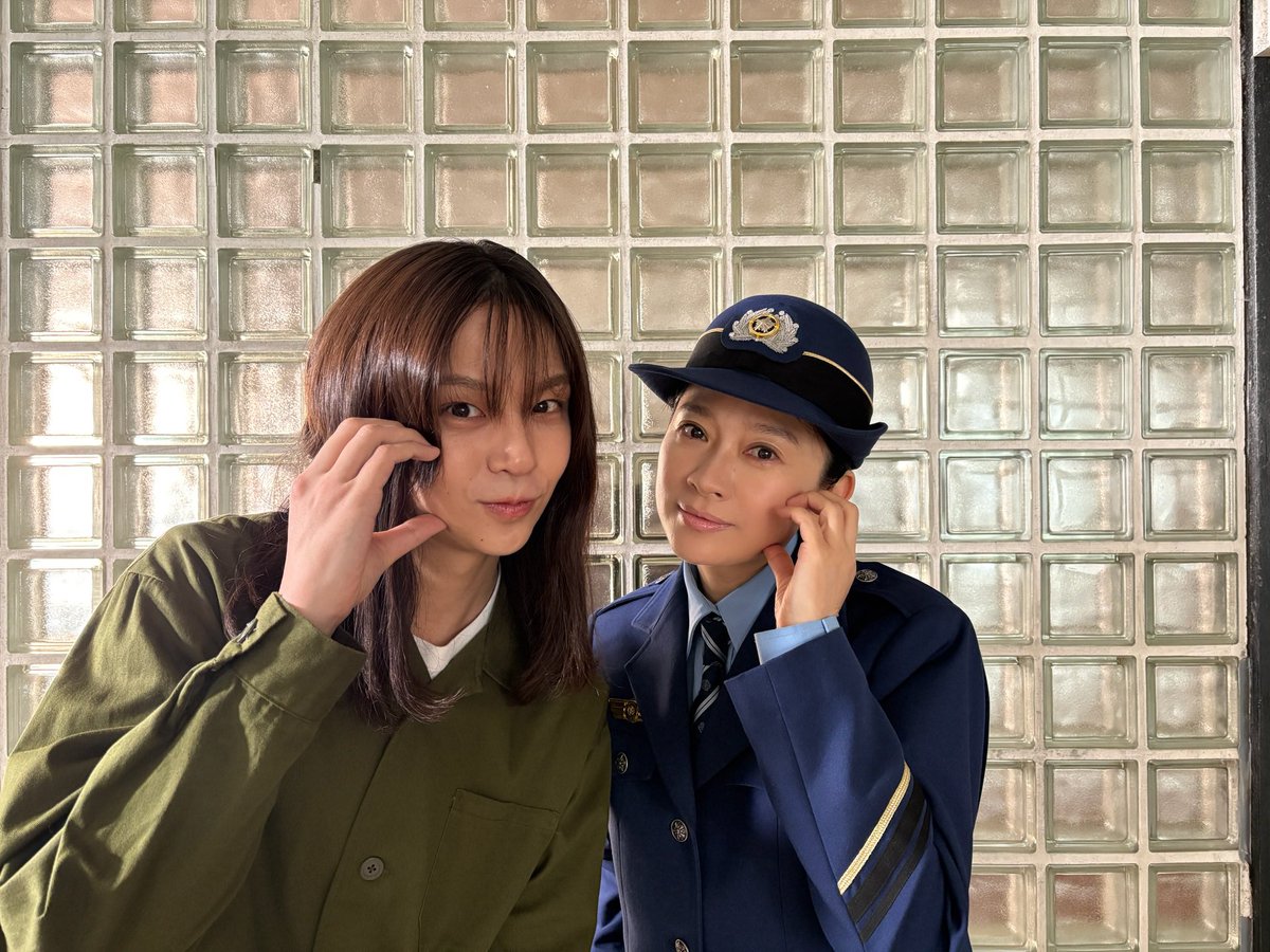 #パンチドランクウーマン
Huluにて全話独占配信中！

まだ公開していなかった
懐かしい写真があったので…

Season1のもの📸
みなさん、久しぶりに氷川拘置所のみんなにも会いたくなったのでは…？

Huluでは全話配信中！
ぜひご覧ください💫
hulu.jp/punch-drunk-wo…

篠原涼子
沢村玲(ONE N' ONLY)