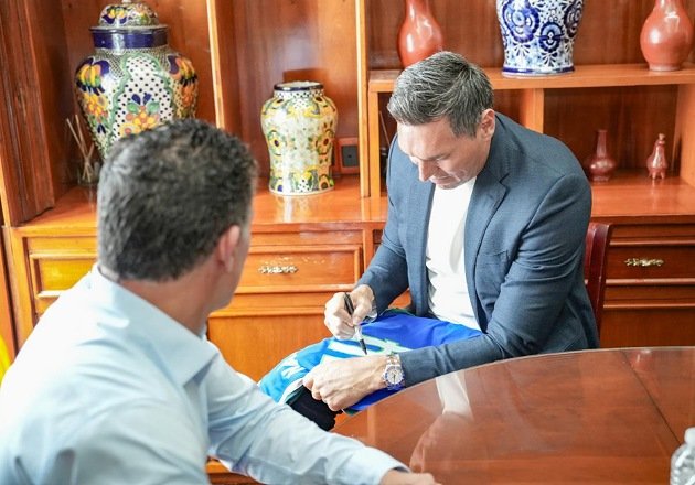 El Cuarto de Guerra tweet media