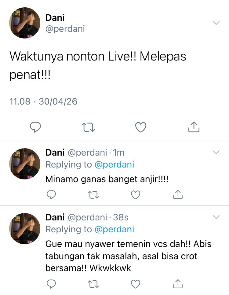 yeshica236's tweet photo. Teman

𝙨𝙚𝙗𝙚𝙡𝙪𝙢 𝙧𝙚𝙫𝙞𝙚𝙬 𝙗𝙖𝙟𝙪, 𝙜𝙞𝙢𝙖𝙣𝙖 𝙠𝙖𝙡𝙖𝙪 𝙠𝙞𝙩𝙖 𝙧𝙚𝙫𝙞𝙚𝙬 𝙜𝙤𝙮𝙖𝙣𝙜𝙖𝙣 𝙜𝙪𝙚 𝙙𝙪𝙡𝙪?

——Kim Mingyu Oneshot AU
🔞🔞 written by @yeshica236 https://t.co/fUjzL38oNb