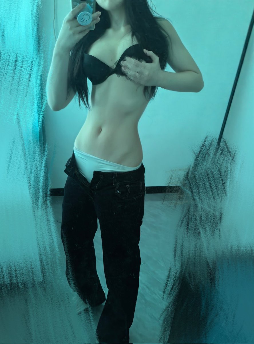 欲语泪先流 tweet media