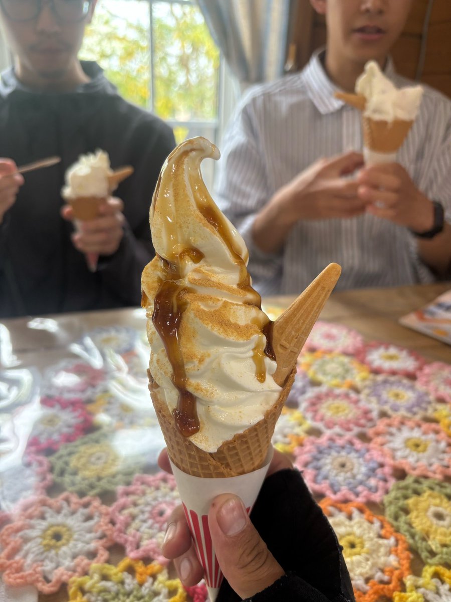 Oucc24's tweet photo. 4/29(水)は最後の新歓でみさお牧場に行ってきました！
4月中で合計9人の人が入部してくれました、ありがとうございます！！
もしまだ入部をお考えの人がいたら気軽にご連絡ください♪ https://t.co/dyLaxdvTZD