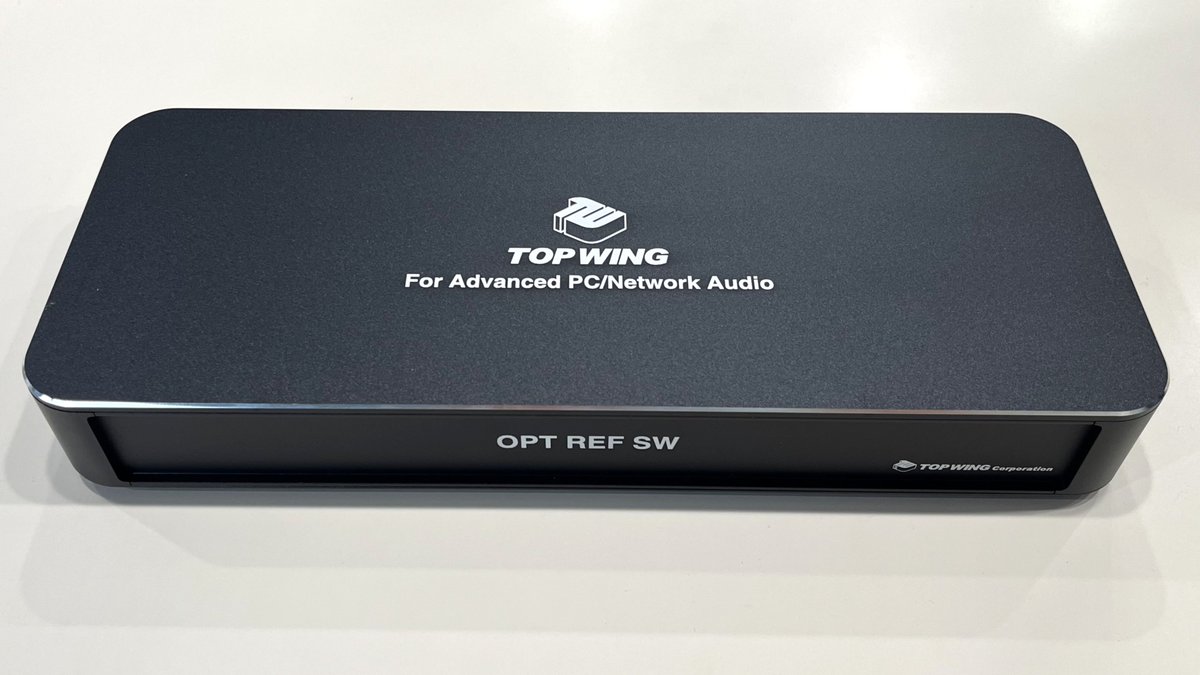 Yokkaichimusen's tweet photo. お店で使用する #TOPWING OPT REF SW が入荷しました。
この後セットアップしたいと思います!デモで聴かせて頂いた時も好印象でしたので楽しみデス!!
#トップウィング #スイッチングハブ #スピーカー #オーディオ https://t.co/4hJ85wqt5x