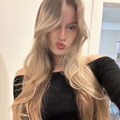 GoddessMeara's tweet photo. #NewProfilePic https://t.co/q9oLWCKaIK