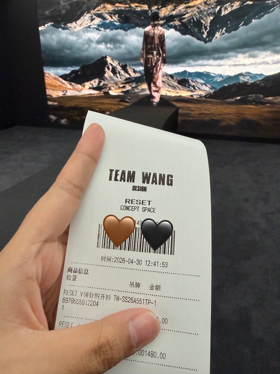 TongzTongz_'s tweet image. ยังรับได้อีกเรื่อยๆค่ามาให้ได้ตลอด ใครอยากดูของจริงเพิ่มเติมตัวไหน DM มาสอบถามได้ค่า🤎🖤 คหสต.จากที่เห็นหน้างานคอลนี้ไม่ต้องเผื่อไซส์หรือลดไซส์เลย ปกติสุดแล้ว 5555555 

#TEAMWANGdesign
#TWD #COOKIES #RESET