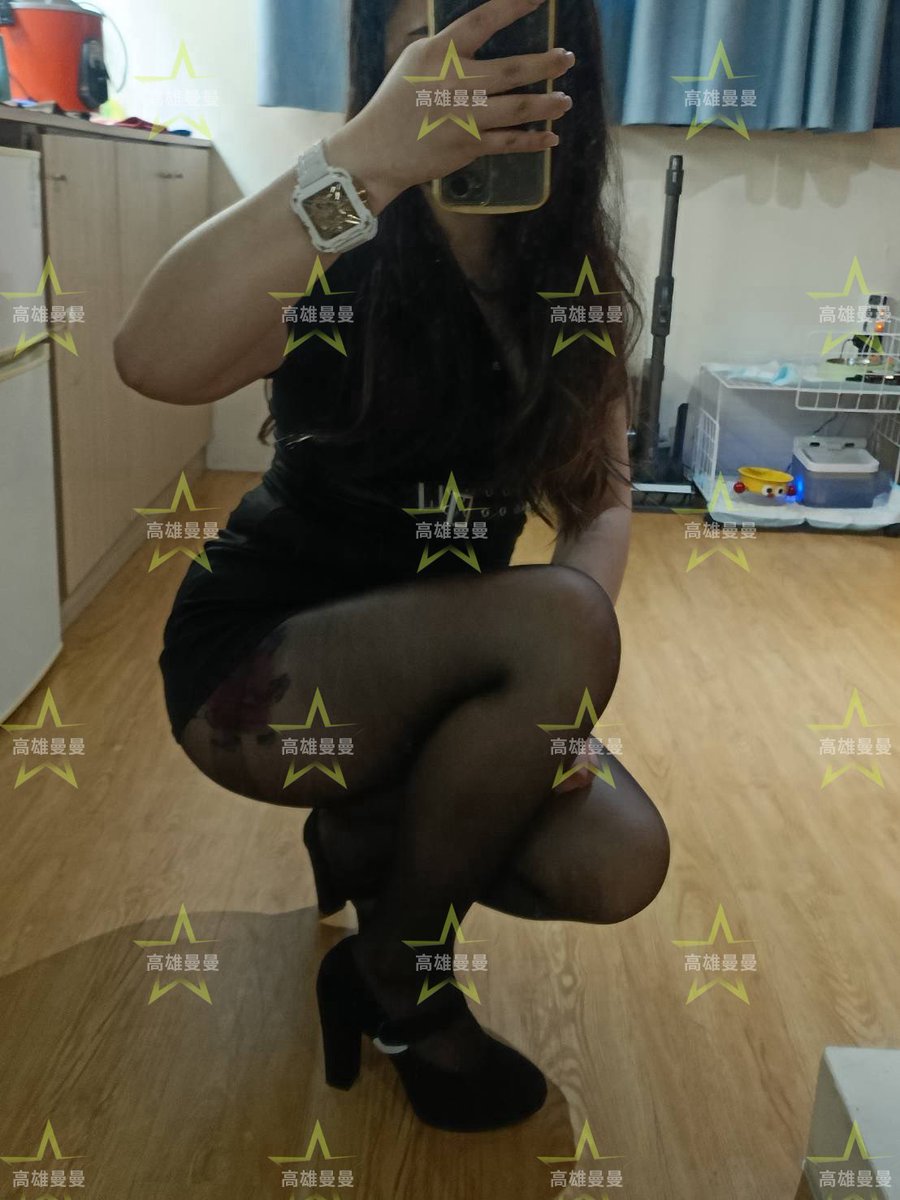 cingbaby's tweet photo. 黑色感覺比較顯瘦 今天想找人帶我出去玩 還是有沒有人想出來被我玩🥵 https://t.co/dbk6gAJeJA