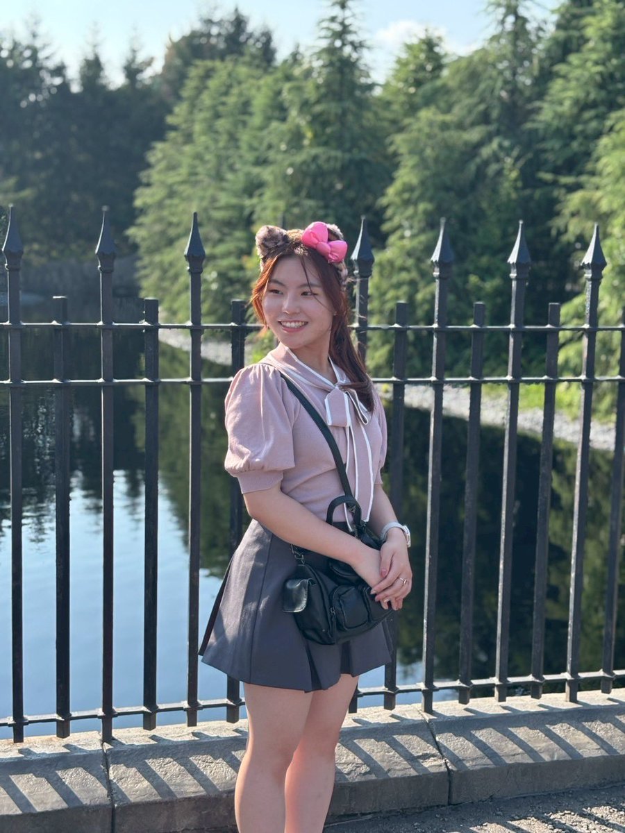 大王 tweet media