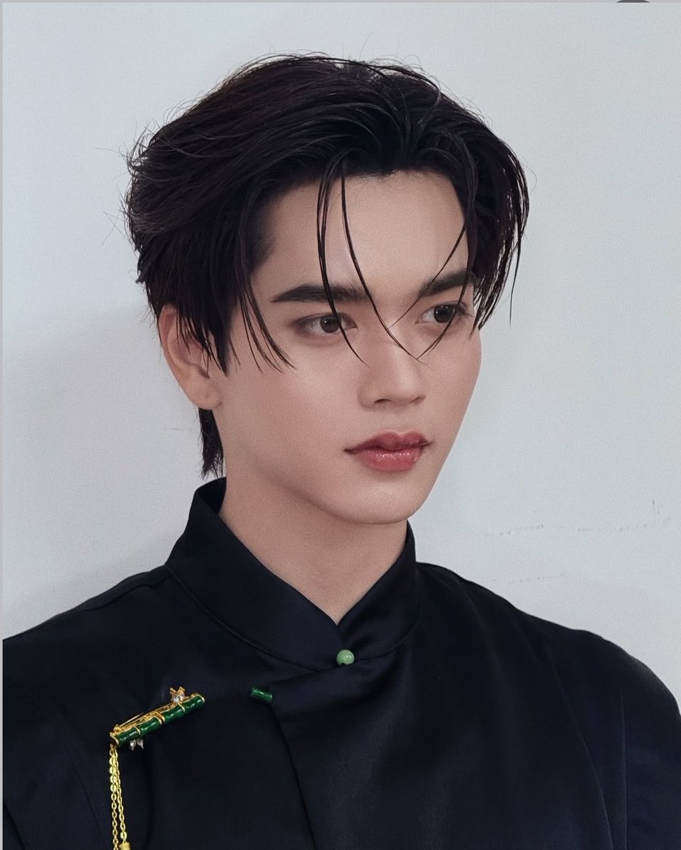 จูจู 🦖 tweet media