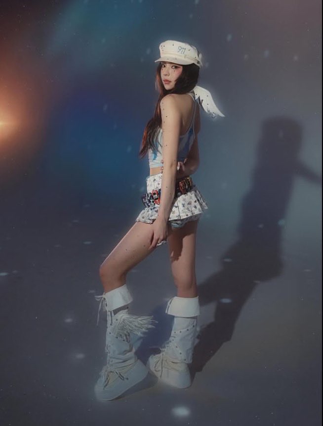 ᗷᗴᒪᔕƳ🧚‍♀️ tweet media