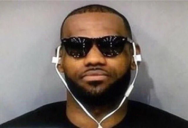 Lakers Lead tweet media
