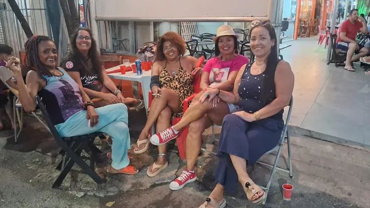 gilsonribeiro3's tweet photo. Feijuca da Mãe Loira. Em homenagem a São Jorge Guerreiro!!
❤️❤️❤️❤️❤️❤️❤️❤️❤️❤️
#gilsonacayati #gilsonamãeloira 
#gilsonamaeloira #gilsona 
#fypシ゚viralシfypシ゚ https://t.co/0c6PGwAUBd