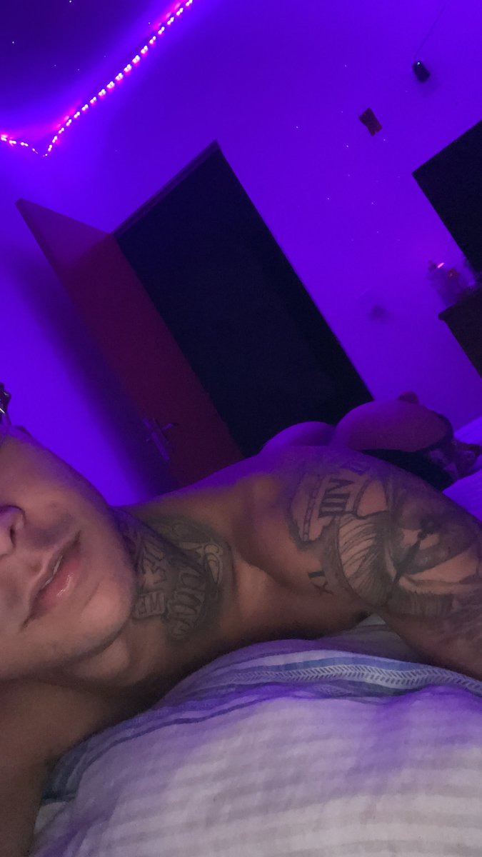 pedrin_lirah's tweet photo. Boa noite 🍑😅😴 https://t.co/2oMxXVBB1o