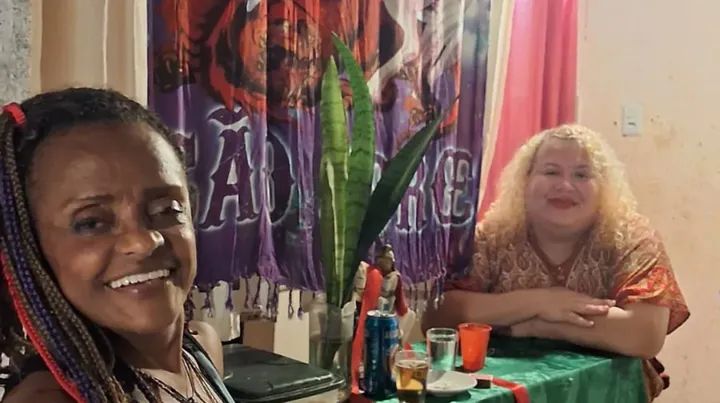 gilsonribeiro3's tweet photo. Feijuca da Mãe Loira. Em homenagem a São Jorge Guerreiro!!!
❤️❤️❤️❤️❤️❤️❤️❤️❤️❤️
#gilsonacayati #gilsonamãeloira 
#gilsonamaeloira #gilsona 
#fypシ゚viralシfypシ゚ https://t.co/TacUnFXFB2