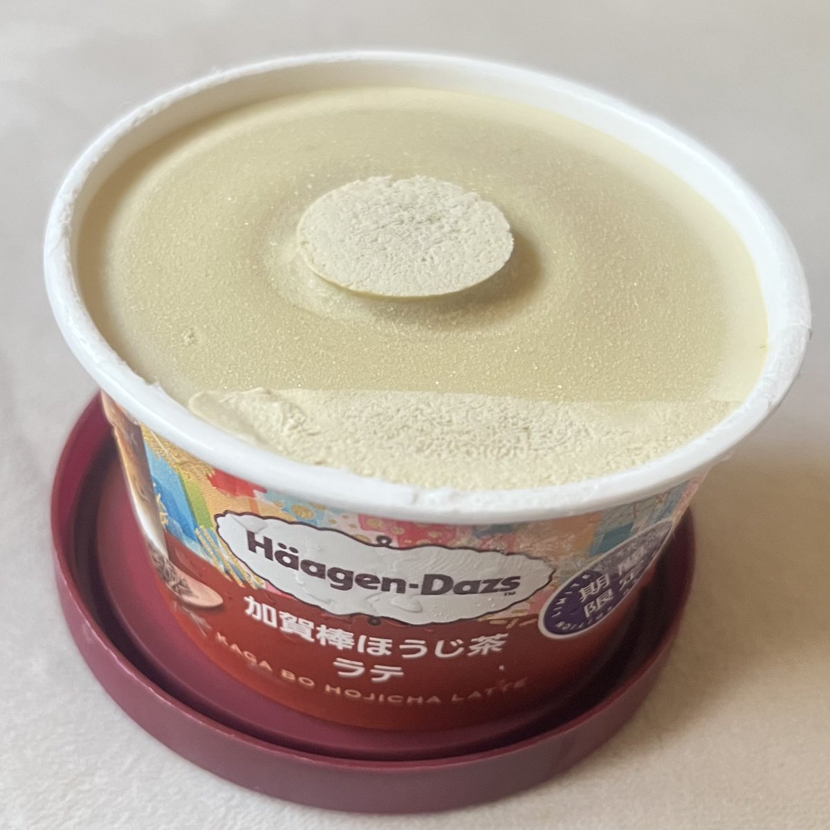mii050619's tweet image. 久々のSWEETS🍓🥭
#ランチ は
ローストポークとキャベツの
塩だれパスタで春パスタ🍝🥩
ケーキはいちごとマンゴーのケーキ🍰
そして帰りに（笑）テレビで拝見した
#ハーゲンダッツ の期間限定
加賀棒ほうじ茶ラテをー🍨
美味しかった😚✨
#sweets #パスタ #ケーキ