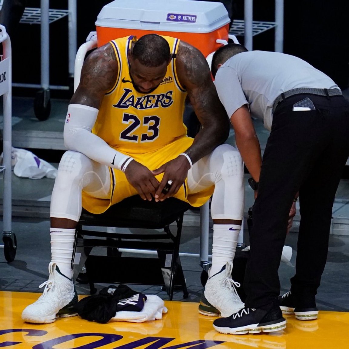 NBALakersReport tweet media