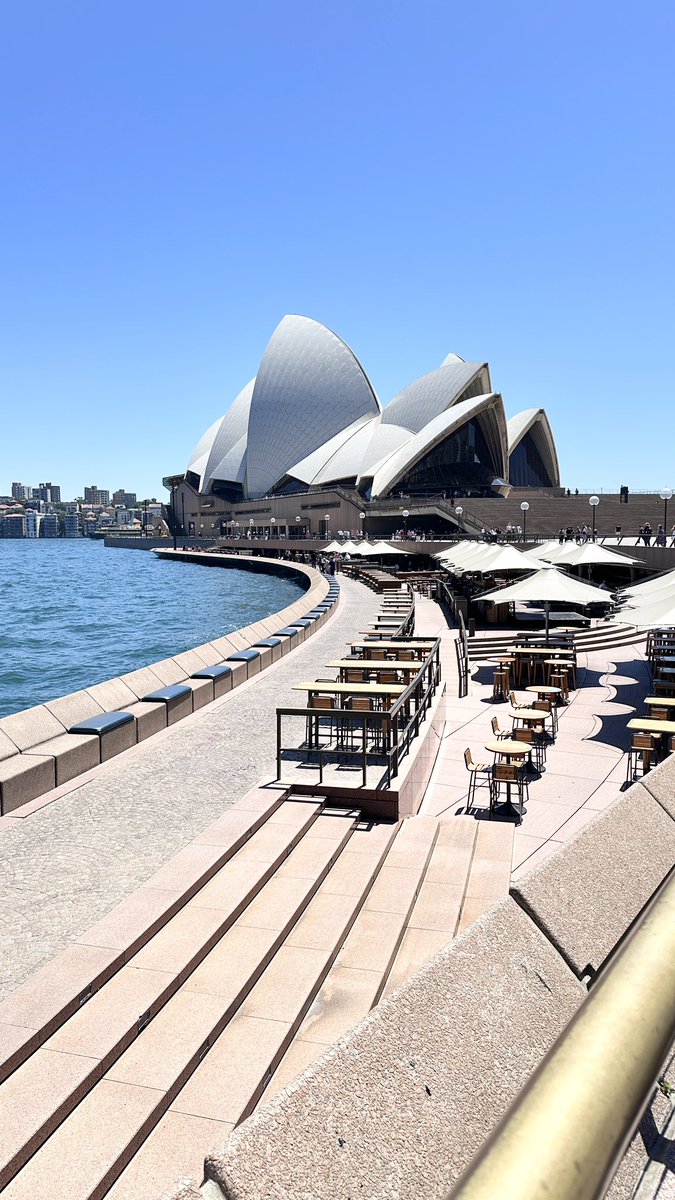 ᴠᴀʟᴇɴᴛɪɴᴇ’s  tweet media