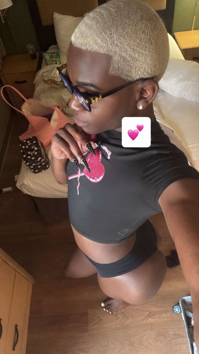 I EAT DICK REAL GOOD 👅 tweet media