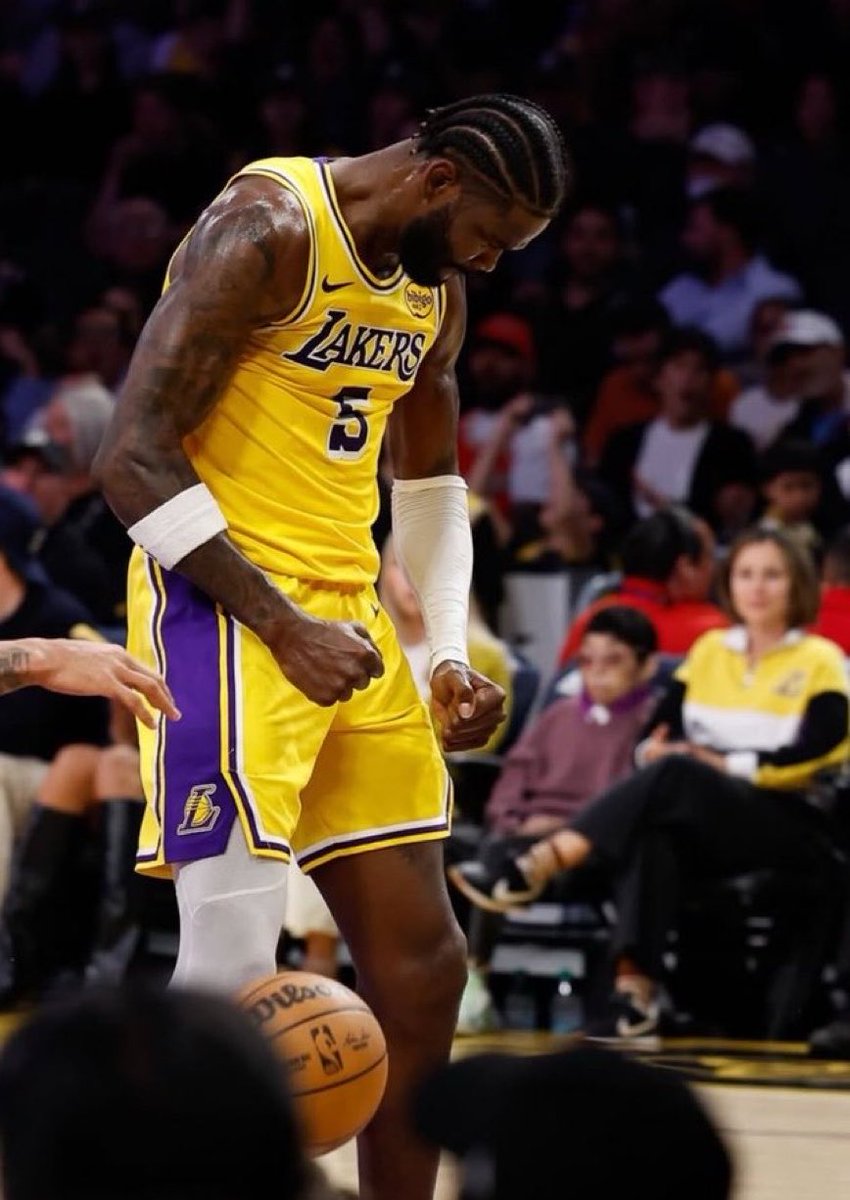 lakerslocked's tweet image. Deandre Ayton
18 pts | 17 Reb | 2 BLK

They’re gonna need this headed back to Houston. DA came to play now carry that same energy on the road.

Put this loss behind you and go get the next one‼️
#Lakers #LakeShow