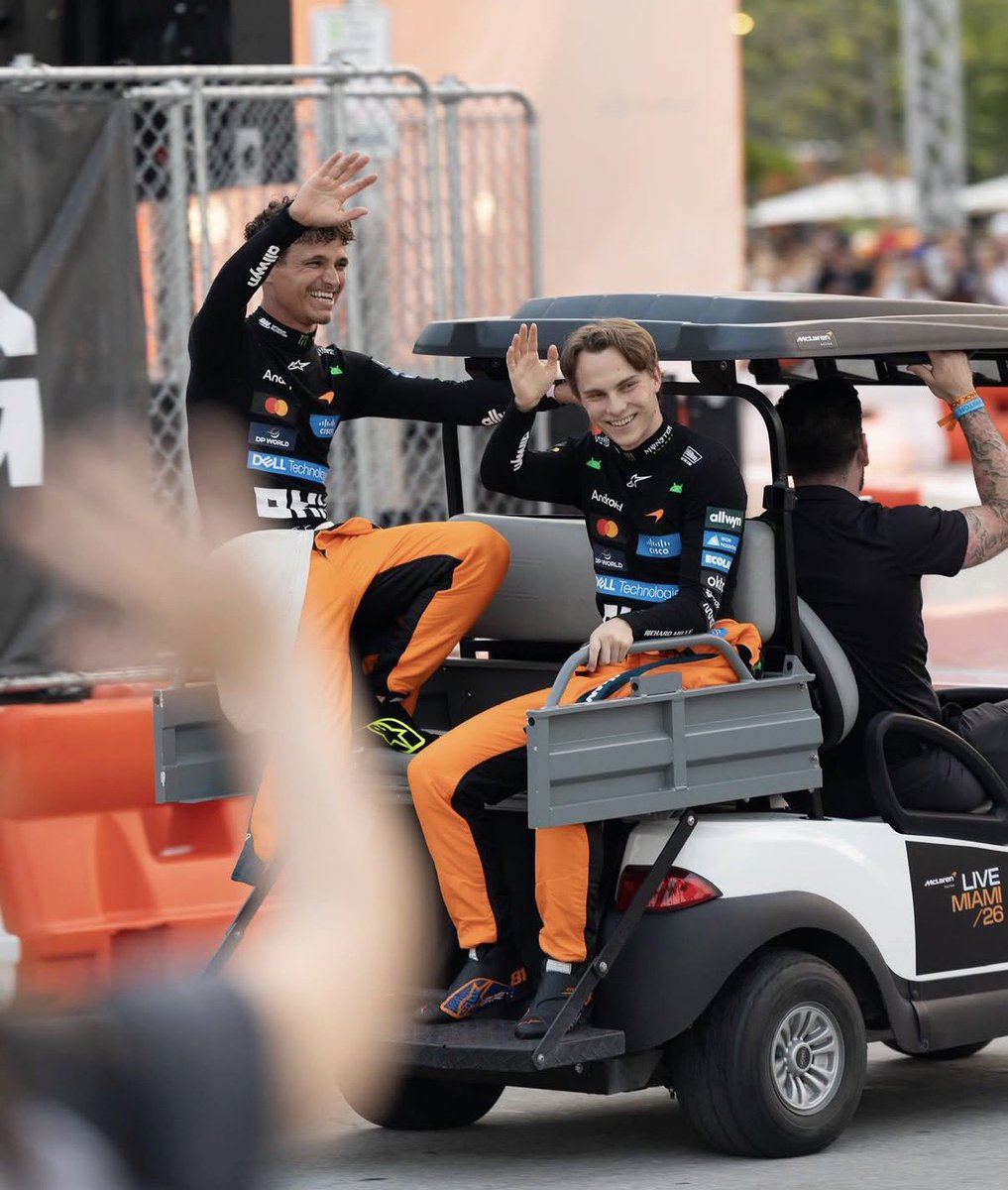 ₛₕₐ🏎️🙂‍↔️ tweet media